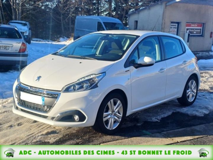 Peugeot 208 (2) 1.2 PURETECH 82 SIGNATURE 5P Blanc - 7