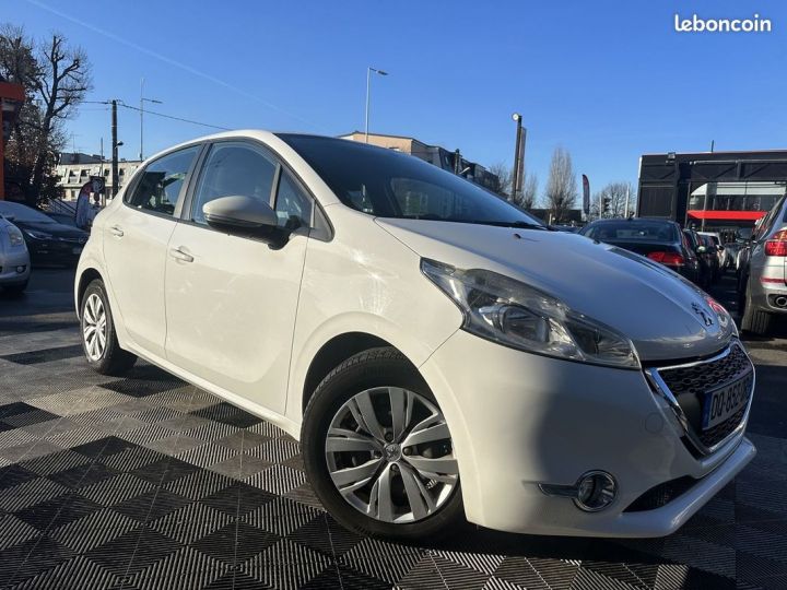 Peugeot 208 BUSINESS R 1.6 E-HDI 92 FAP BLUE LION 5P Blanc - 1