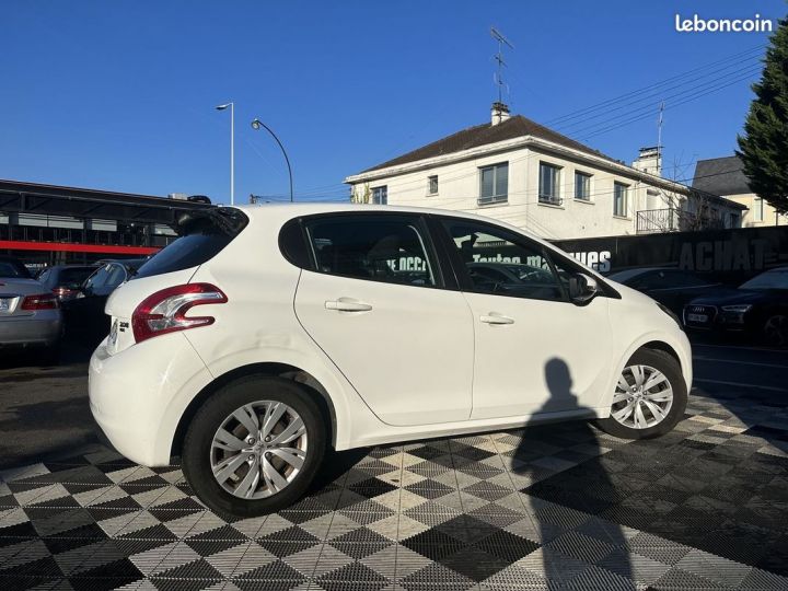 Peugeot 208 BUSINESS R 1.6 E-HDI 92 FAP BLUE LION 5P Blanc - 7