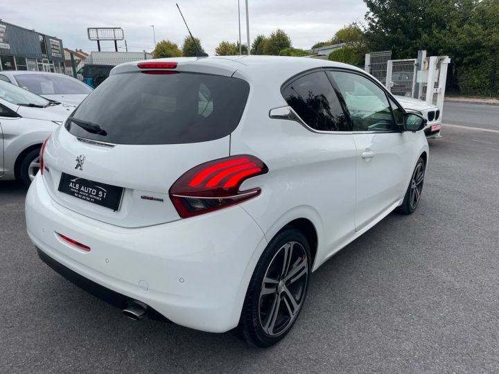 Peugeot 208 gt-line Blanc - 2