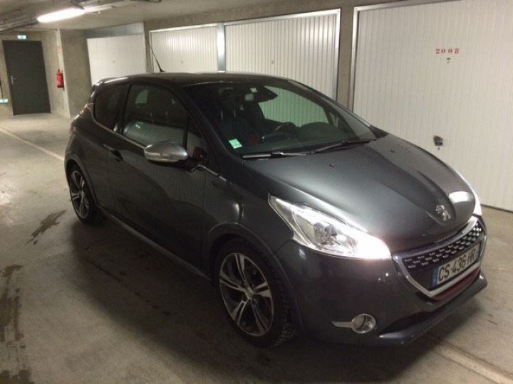 Peugeot 208 GTI 3p 200 cv     Essence GRIS FONCE METAL - 1