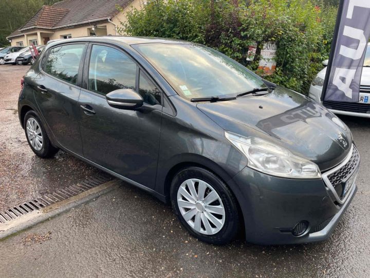 Peugeot 208 I 1.4 HDi 68Cv Gris Laqué - 3