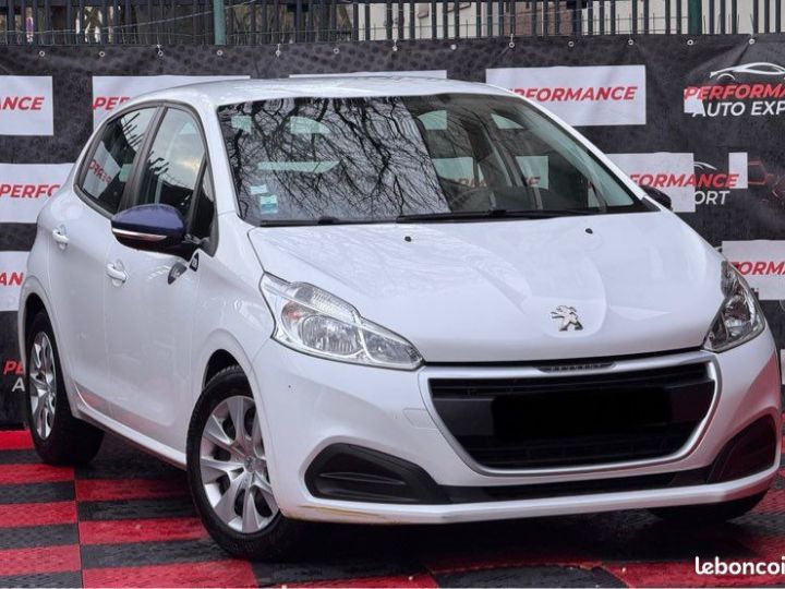 Peugeot 208 Phase 2 1.2 VTi année 08-2019 43.000KM Certifié Garantie 3 Mois a 6290 Blanc - 2