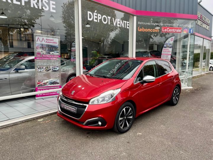 Peugeot 208 PureTech 110ch S&S EAT6 Allure Rouge - 1