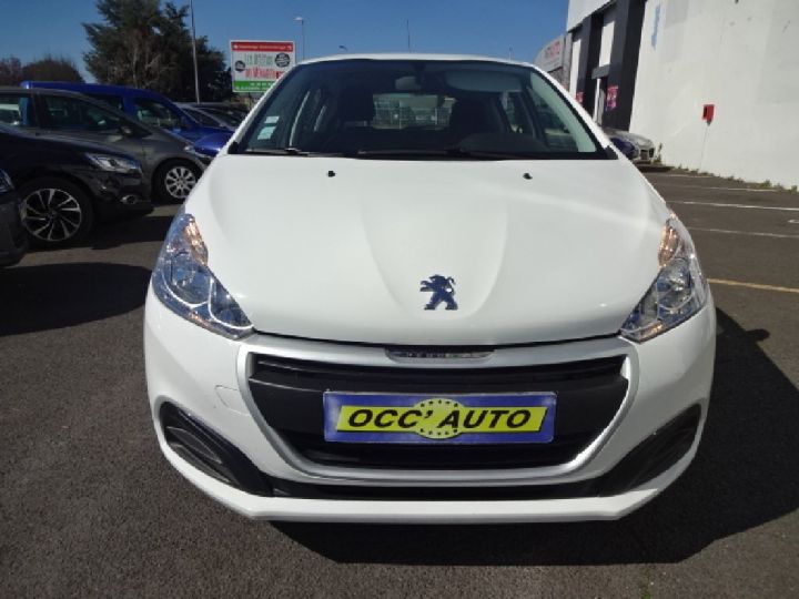 Peugeot 208 PureTech 68ch BVM5 Like Blanche - 2