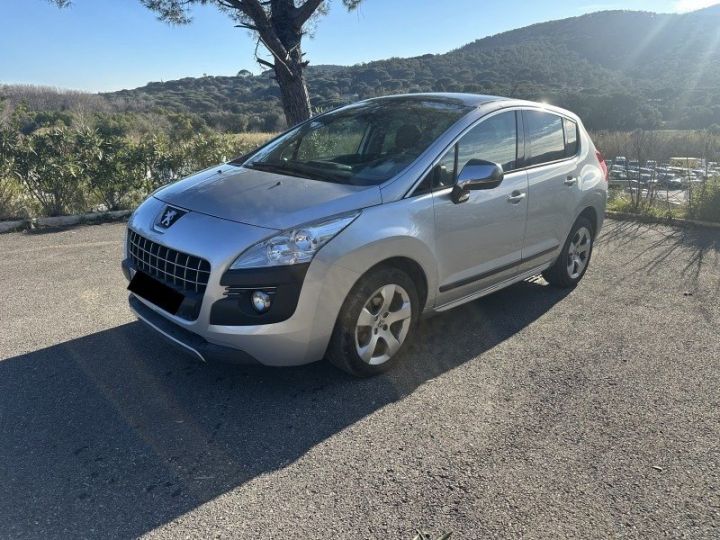 Peugeot 3008 1.6 E-HDI115 FAP ALLURE BMP6 Gris C - 1