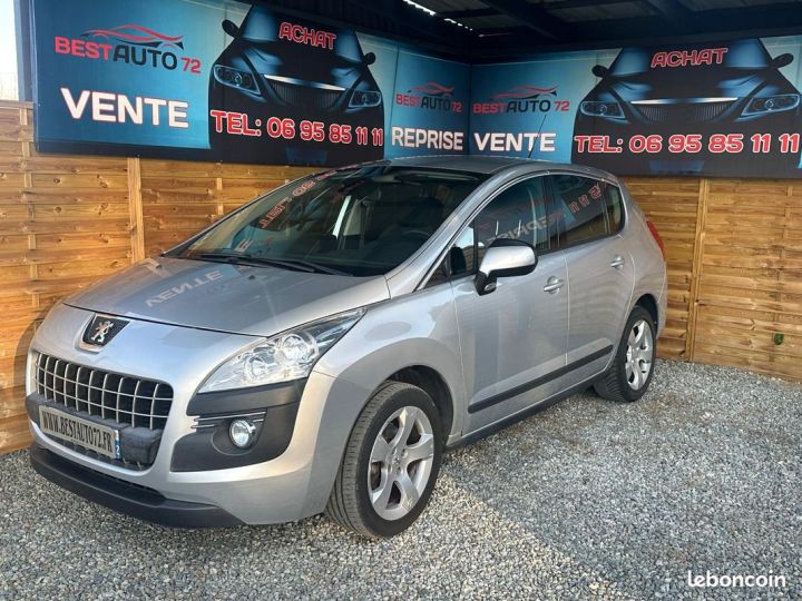 Peugeot 3008 1.6 HDi 110CH Premium Autre - 1