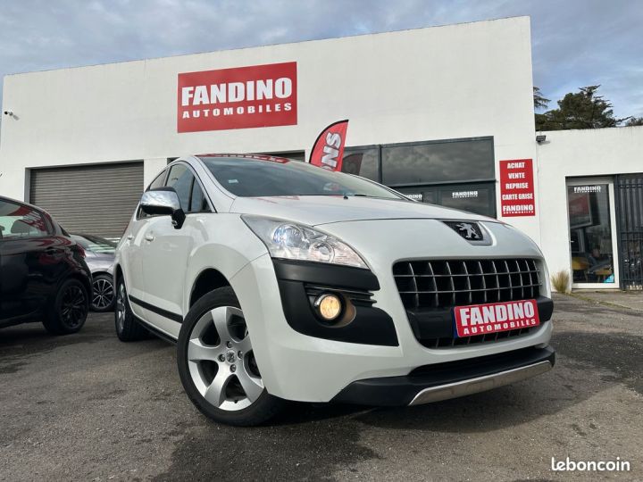 Peugeot 3008 1.6 Hdi 115Ch Allure Blanc - 1