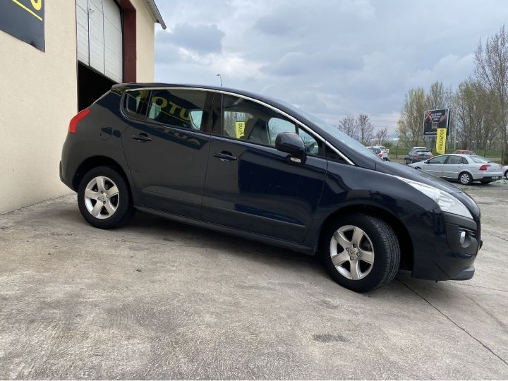 Peugeot 3008 1.6 HDi 16V 110ch GRIS - 4