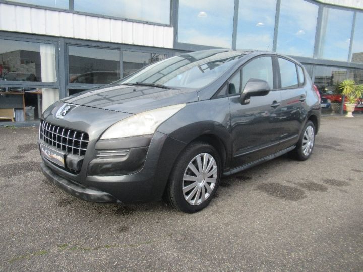 Peugeot 3008 1.6 VTi 16V 120ch Confort Pack Gris Foncé - 1