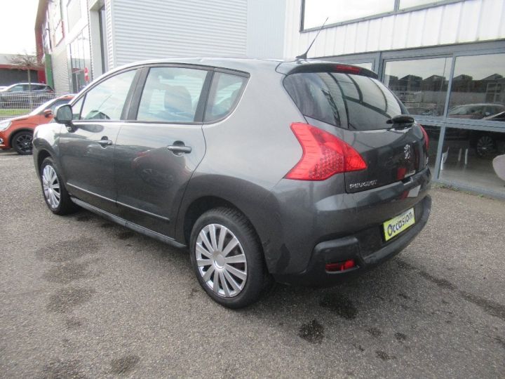 Peugeot 3008 1.6 VTi 16V 120ch Confort Pack Gris Foncé - 6