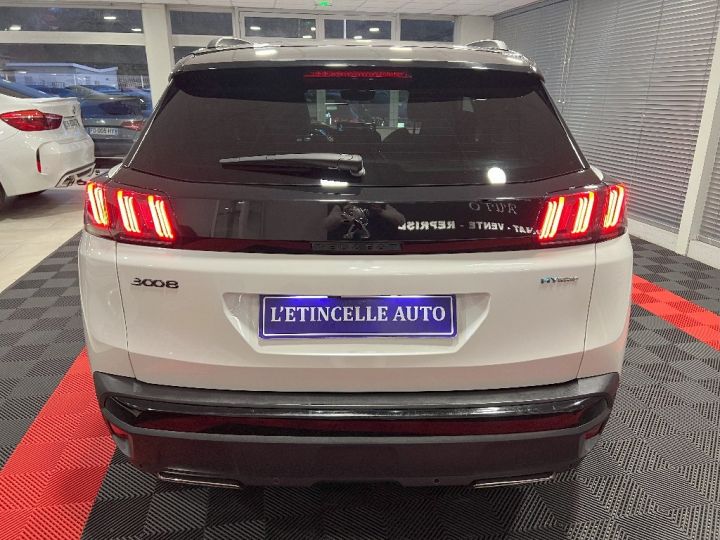 Peugeot 3008 Hybrid 225 e-EAT8 GT Blanc - 9