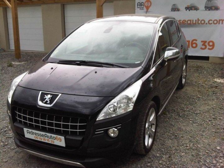 Peugeot 3008 Premium Pack 1.6 HDi 16V 110ch FAP BMP6 BLUE     Diesel NOIR PERLA - 3