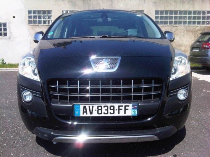 Peugeot 3008 Premium Pack 1.6 HDi 16V 110ch FAP BMP6      Diesel NOIR PERLA - 2