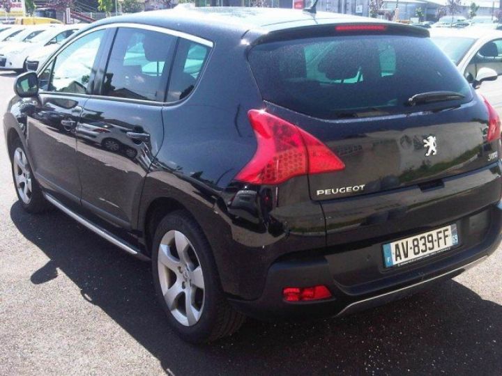 Peugeot 3008 Premium Pack 1.6 HDi 16V 110ch FAP BMP6      Diesel NOIR PERLA - 14