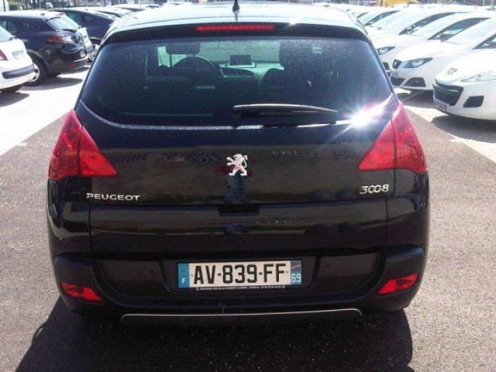 Peugeot 3008 Premium Pack 1.6 HDi 16V 110ch FAP BMP6      Diesel NOIR PERLA - 15