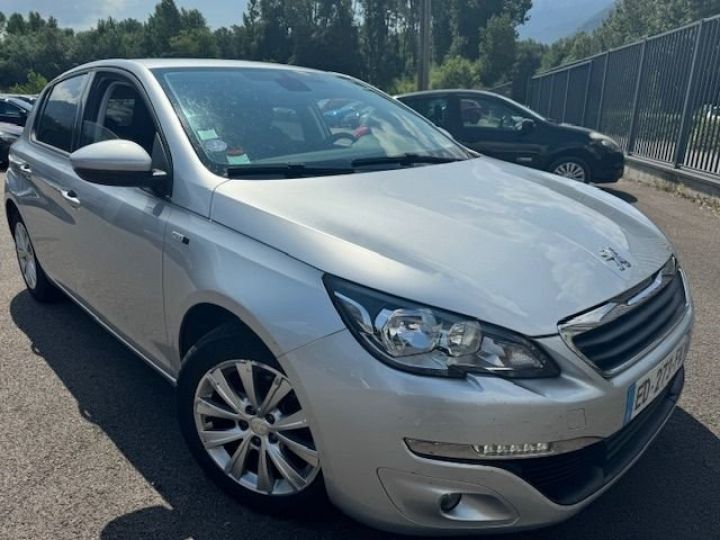 Peugeot 308 1.2 110  STYLE S&S 5P Gris C - 3