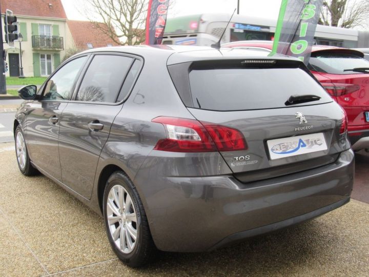 Peugeot 308 1.2 PURETECH 110CH STYLE 5P Gris Fonce - 3