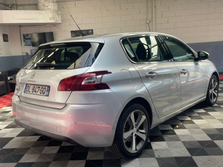 Peugeot 308 1.2 PURETECH 130CH ALLURE S&S 5P Gris C - 6