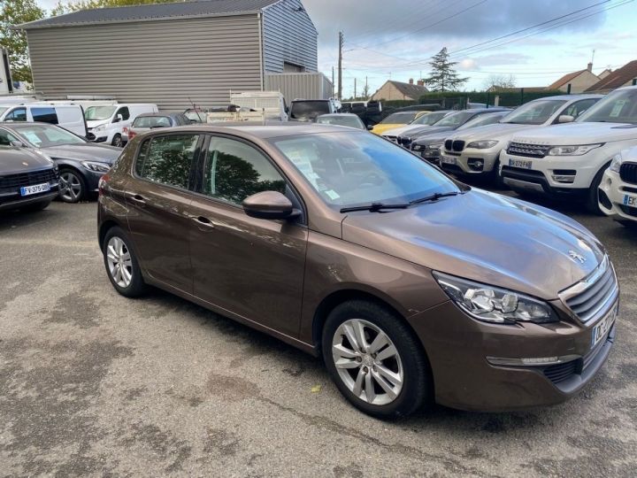 Peugeot 308 1.2 VTI 82CH ACTIVE 5P Marron - 1