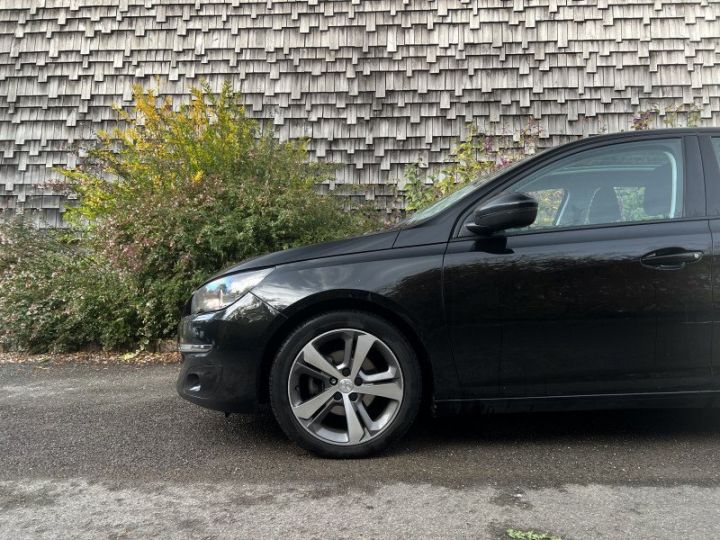 Peugeot 308 1.6 e-HDI 115CH ALLURE+ / DISTIBUTION NEUVE / SIEGES CHAUFFANTS / TOIT PANO Noir - 16