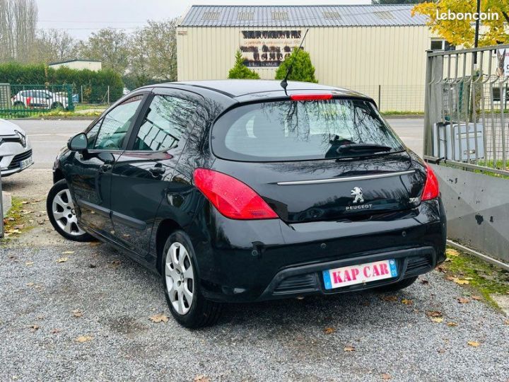 Peugeot 308 1.6 HDI ACCESS Noir - 2