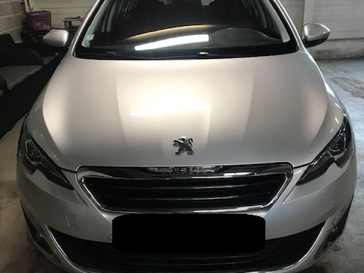 Peugeot 308 Grise - 1