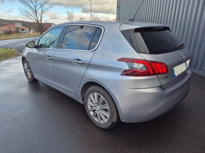 Peugeot 308 Peugeot 308 II 1.2 PureTech 110ch S&S Allure Pack / 17 Gris Métallisé - 24