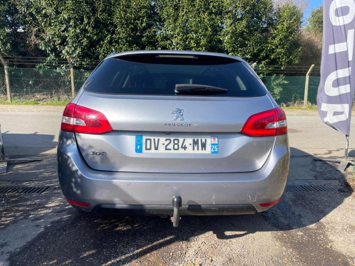 Peugeot 308 SW 1.2 PURETECH 130CV Gris Laqué - 12