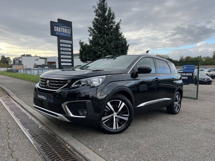 Peugeot 5008 II 1.5 BlueHDi 130ch Allure S&S 7Places Camera GPS CarPlay Entretien a jour NOIR - 1