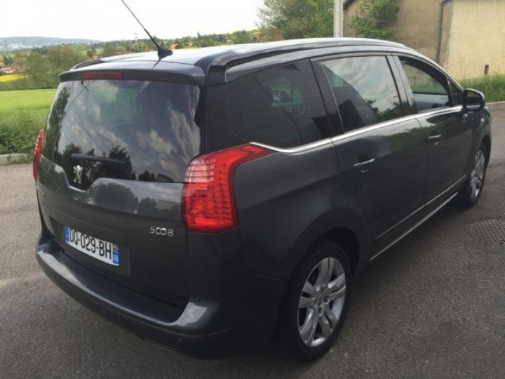 Peugeot 5008 PREMIUM 2.0 HDI 163CV BVA     Diesel GRIS METAL - 15