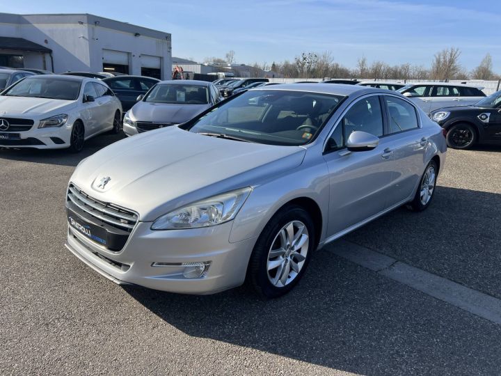 Peugeot 508 1.6 e-HDi 112ch BMP6 Clim Régulateur GRIS CLAIRE - 4