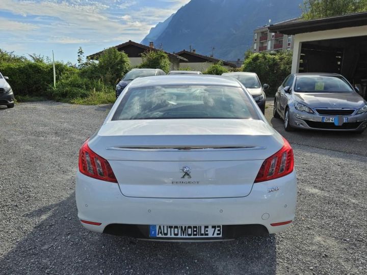 Peugeot 508 1.6 e-HDi 115ch FAP Active Blanc - 6