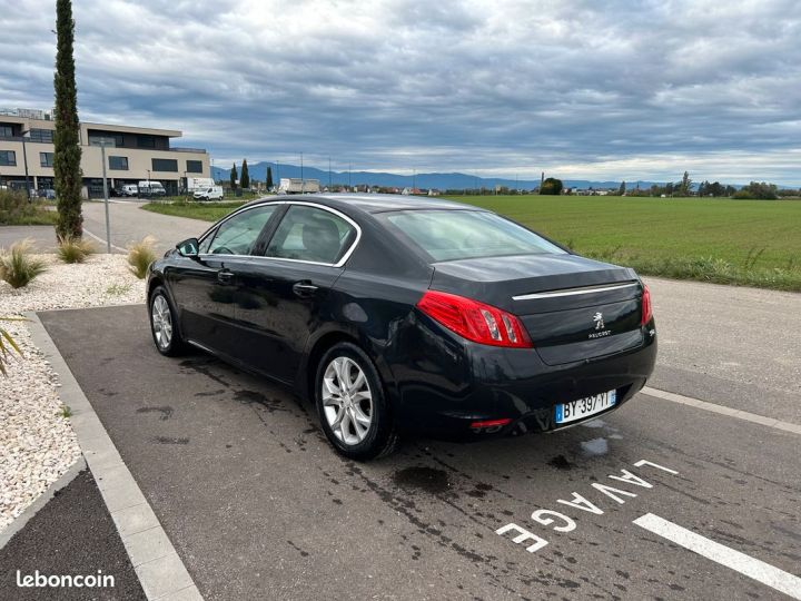 Peugeot 508 2.0 L HDi 140 CH Allure Bleu - 2