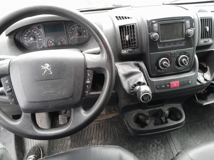 Peugeot Boxer 2.0 130 PREMIUM 335 L3H2 BLANC - 7