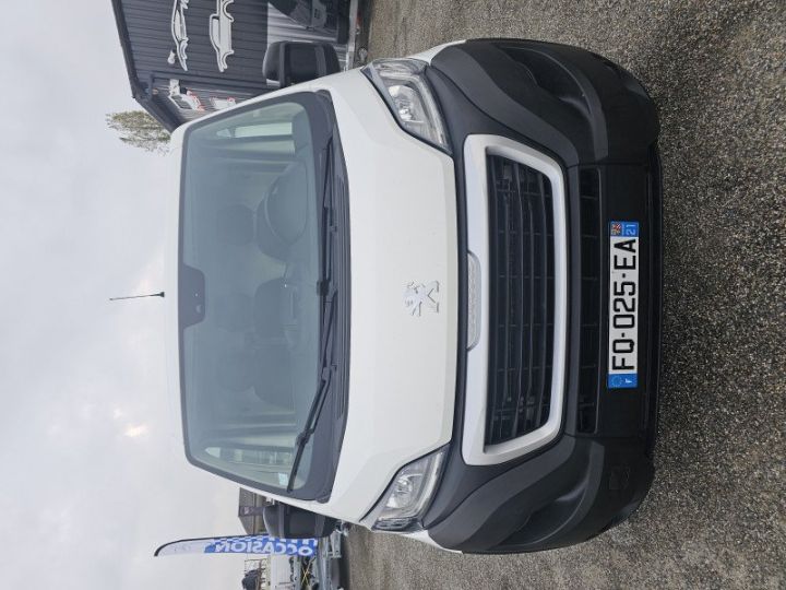 Peugeot Boxer FG 330 L1H1 2.2 BLUEHDI S&S 140CH ASPHALT Blanc - 8