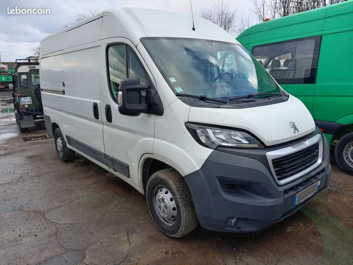 Peugeot Boxer III 2015 Probléme moteur L2H2 238000 km POUR EXPORT ou PIECES  - 1