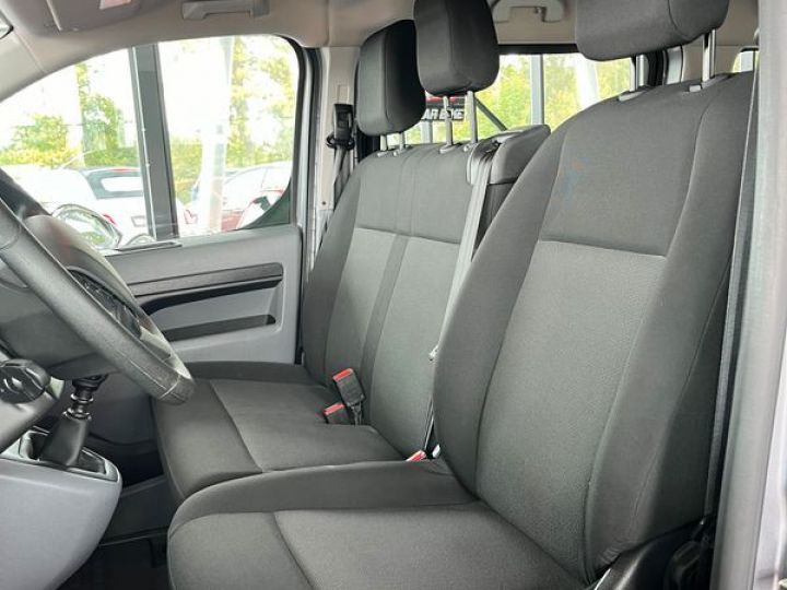 Peugeot EXPERT Combi Long 9 places Garantie 6 ans HDI 120 GPS Clim Regul Apple 425-mois Gris - 4