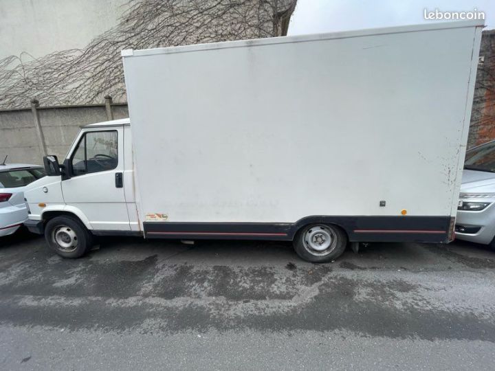 Peugeot J5 2.5 TD année 1993 117.000KM Certifié a 2490euro Blanc - 4