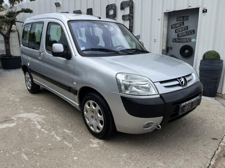 Peugeot Partner 2.0 HDi  COMBI XS PHASE 2 GRIS CLAIR - 1