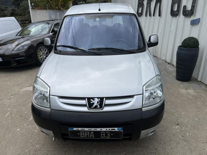 Peugeot Partner 2.0 HDi  COMBI XS PHASE 2 GRIS CLAIR - 2