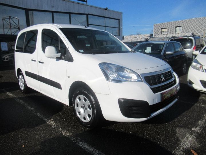 Peugeot Partner TEPEE 1.6 VTi 98ch BVM5 Active Blanc - 3