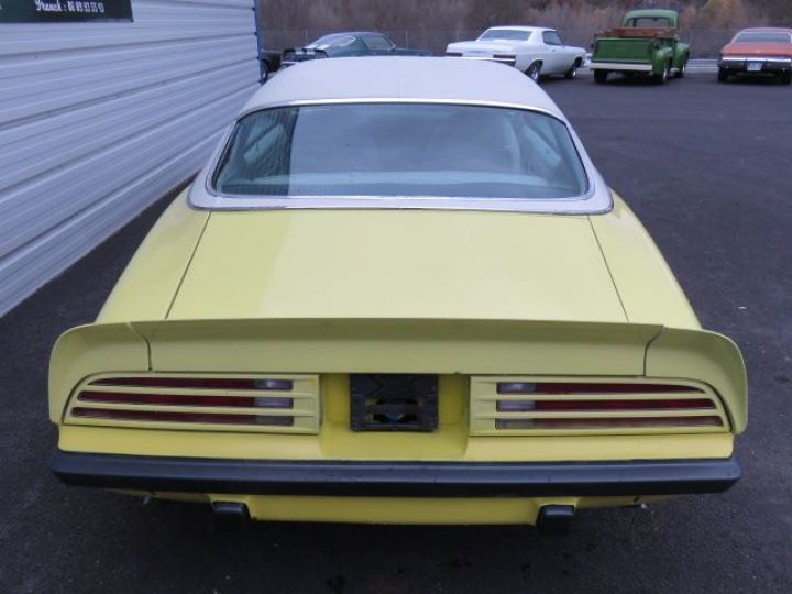 Pontiac Firebird Formula jaune toit blanc - 11