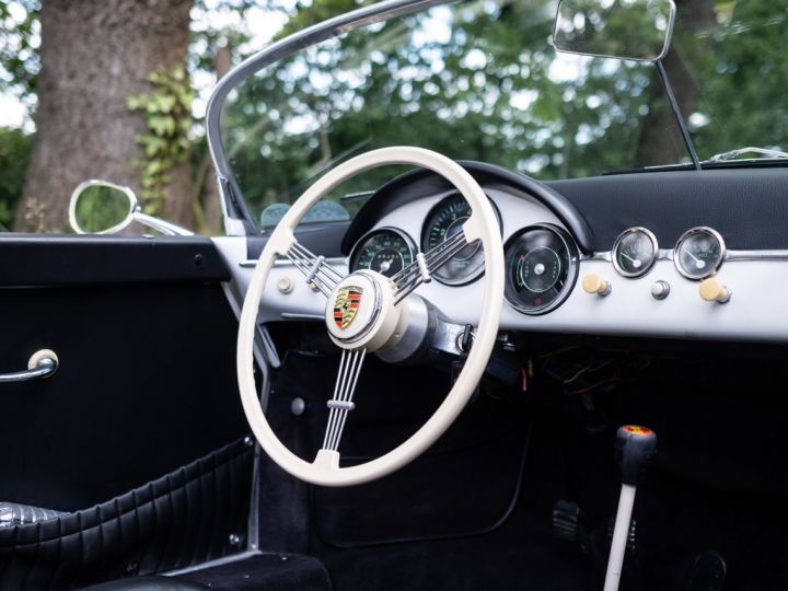 Porsche 356 Porsche 356 Speedster 1957 - Réplique CMC Blanc - 13