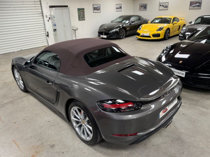 Porsche 718 Boxster S 2.5 L 350 Ch PDK Gris Quartz - 21