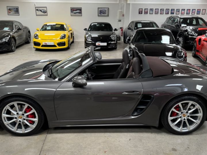 Porsche 718 Boxster S 2.5 L 350 Ch PDK Gris Quartz - 32