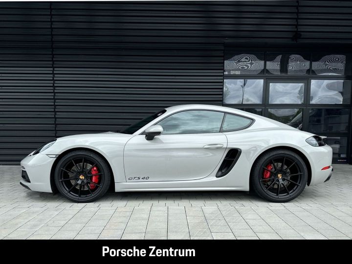 Porsche 718 Cayman GTS 4.0 400ch CRAIE PSE Suspension Pneumatique PASM Sièges 18 BOSE PDLS+ Garantie 01/2026 Craie - 2