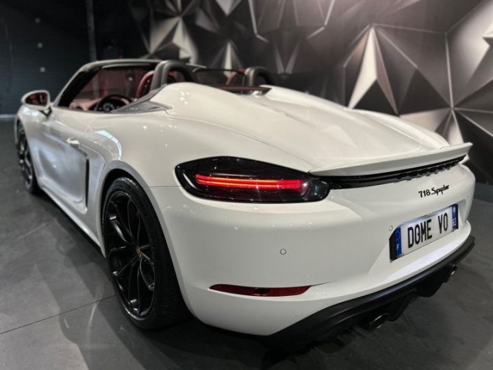 Porsche 718 Spyder 4.0 420CH Blanc - 18