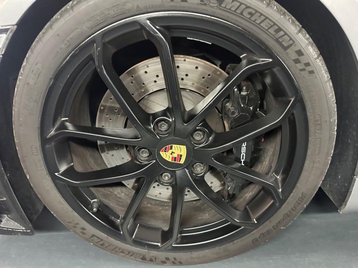 Porsche 718 Spyder (982) 4.0 420ch Gris - 29