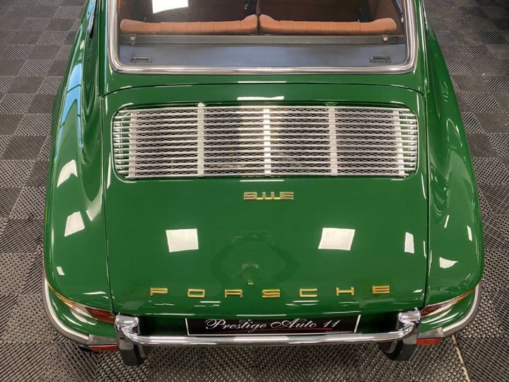 Porsche 911 2.2 E Matching Numbers Vert - 14